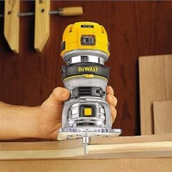 DeWalt D26200 1/4" Compact Palm Router 900w -Outlet The Build Edge Store 0062065 700