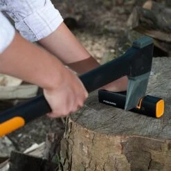 Fiskars XSharp Axe And Knife Sharpener 120740 -Outlet The Build Edge Store 0063723 700
