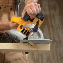 DeWalt DWE576K Precision Rail Circular Saw 190mm -Outlet The Build Edge Store 0063951 700