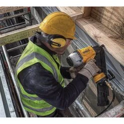 DeWalt DPN9033SM 50-90mm Air Angled Framing Nailer DPN9033SM -Outlet The Build Edge Store 0078556 700