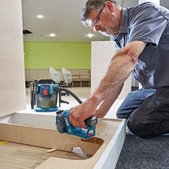 Bosch GHO12V-20 12V Brushless Compact Cordless Planer & 2x 3.0Ah Batteries -Outlet The Build Edge Store 0083040 700