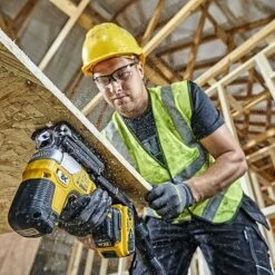 DeWalt DCS335N 18V XR Brushless Barrel Grip Jigsaw Body Only 7 DeWalt DCS335N 18V XR Brushless Barrel Grip Jigsaw Body Only -Outlet The Build Edge Store 0090428 700