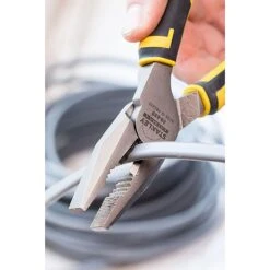 Stanley Max Steel 200mm Combination Pliers 0-89-868 7 Stanley Max Steel 200mm Combination Pliers 0-89-868 -Outlet The Build Edge Store 0093603 700