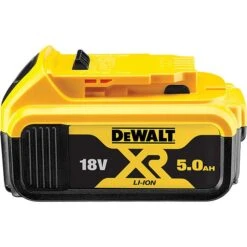 Dewalt DCB184 18V XR 5.0Ah Li-Ion Battery 7 Dewalt DCB184 18V XR 5.0Ah Li-Ion Battery -Outlet The Build Edge Store 0094404 700