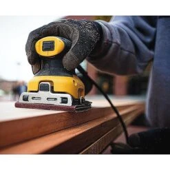 DeWalt DWE6411 1/4" Sheet Orbital Sander -Outlet The Build Edge Store 0095346 700