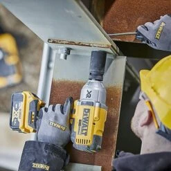 DeWALT DCF897N 18V XR 3/4" Impact Wrench Brushless Body Only -Outlet The Build Edge Store 0095386 700