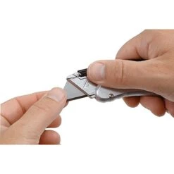 Stanley 0-10-810 Sliding Pocket Utility Knife -Outlet The Build Edge Store 0095504 700