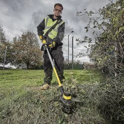 DeWalt 18v Brushless Lawn Mower & Strimmer Combo 2 X 5.0Ah Batteries (DCMW564 & DCM561) 8 DeWalt 18v Brushless Lawn Mower & Strimmer Combo 2 X 5.0Ah Batteries (DCMW564 & DCM561) -Outlet The Build Edge Store 0095795 700