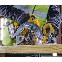 DeWalt DCS578X2 54V FlexVolt High Power Circular Saw 190mm 2 X 9.0Ah Batteries -Outlet The Build Edge Store 0096312 700