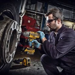 DeWalt DCF899N 18V High Torque 1/2" Impact Wrench Body Only 6 DeWalt DCF899N 18V High Torque 1/2" Impact Wrench Body Only -Outlet The Build Edge Store 0097316 700