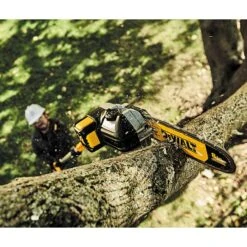 DEWALT DCMPS567N 18V XR Cordless Pole Saw Chainsaw - Body Only 8 DEWALT DCMPS567N 18V XR Cordless Pole Saw Chainsaw - Body Only -Outlet The Build Edge Store 0098156 700