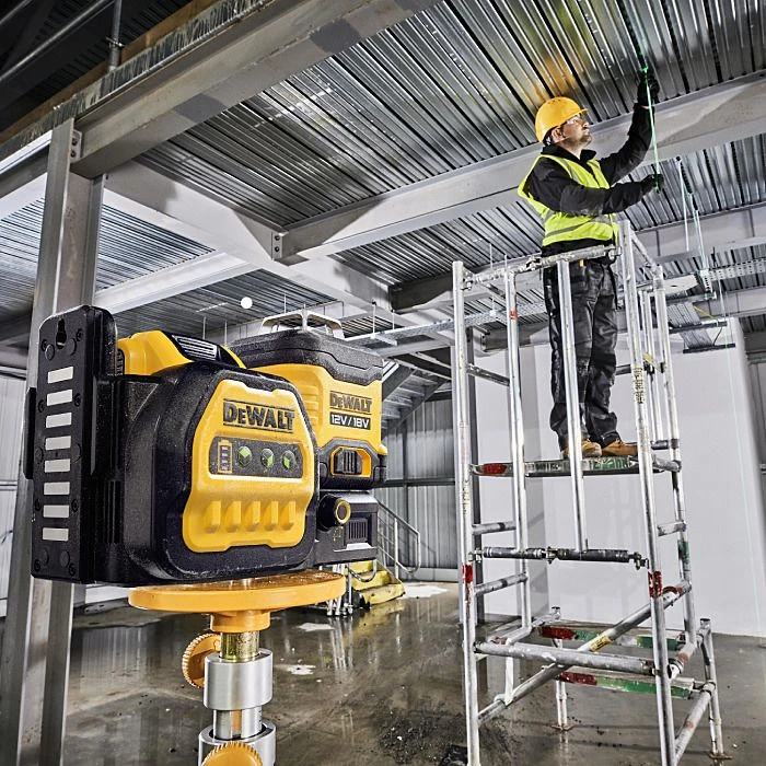 DeWalt DCE089NG18 12V/18V Multi-Line Green Laser Body Only 4 DeWalt DCE089NG18 12V/18V Multi-Line Green Laser Body Only - Image 4