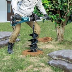 Makita E-07319 200mm Earth Auger Cutter & Pin - Fits DDG460 8 Makita E-07319 200mm Earth Auger Cutter & Pin - Fits DDG460 -Outlet The Build Edge Store 0099313 700