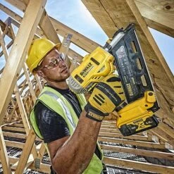 Dewalt DCN692P2 18V XR Brushless Cordless Framing Nailer 2 X 5.0Ah Batteries -Outlet The Build Edge Store 0102542 700