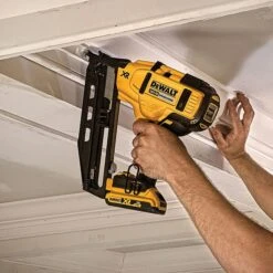 Dewalt DCN660P2 18V XR Finish Nailer 16 Gauge 32-63mm 2 X 5.0Ah Batteries -Outlet The Build Edge Store 0102937 700