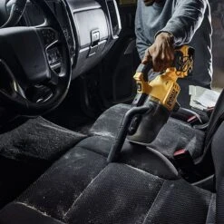 DeWalt DCV501LN 18V XR L-Class Cordless Stick Vacuum Body Only -Outlet The Build Edge Store 0103118 700