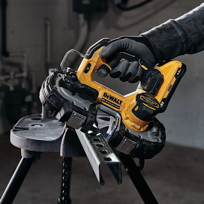 DeWalt DCS377NT 18V XR Compact Cordless Bandsaw T-Stak & Body Only 5 DeWalt DCS377NT 18V XR Compact Cordless Bandsaw T-Stak & Body Only - Image 5