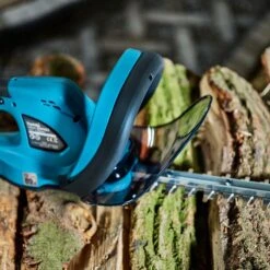 Makita 18v LXT 5 Piece Garden Powertool Kit 2 X 5.0Ah Batteries -Outlet The Build Edge Store 0105549 700